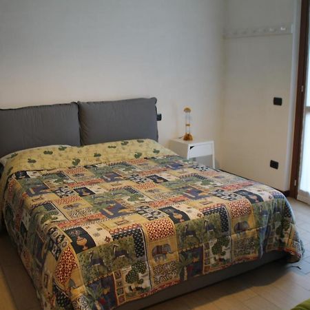 Casa Vacanze Da Riki Appartamento 1 Песк'єра-дель-Гарда Екстер'єр фото