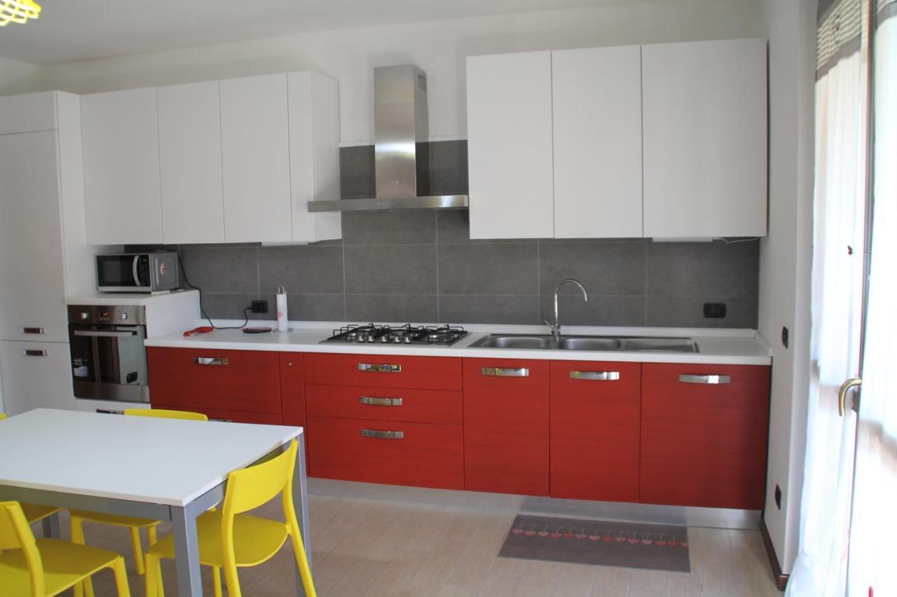 Casa Vacanze Da Riki Appartamento 1 Песк'єра-дель-Гарда Екстер'єр фото