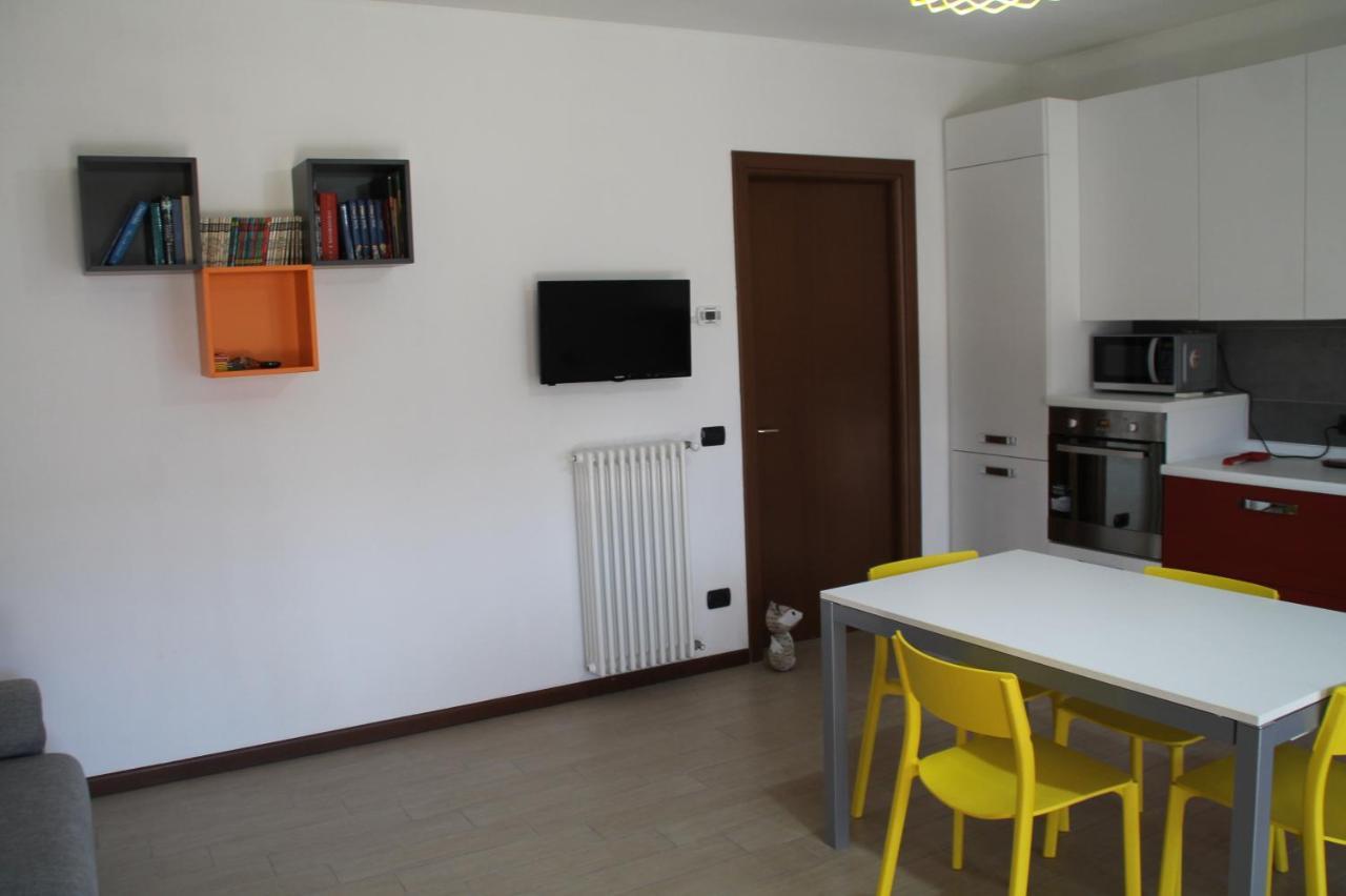 Casa Vacanze Da Riki Appartamento 1 Песк'єра-дель-Гарда Екстер'єр фото