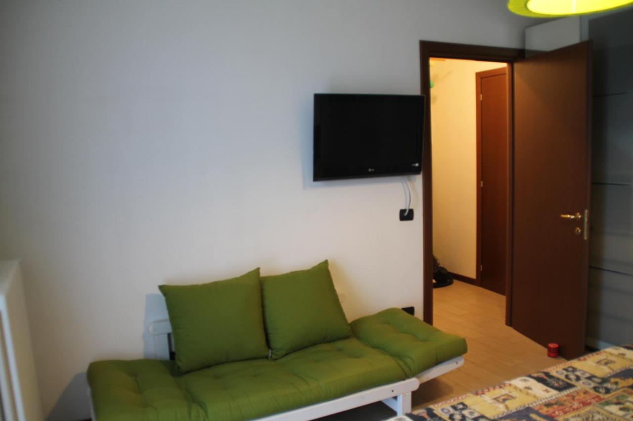Casa Vacanze Da Riki Appartamento 1 Песк'єра-дель-Гарда Екстер'єр фото